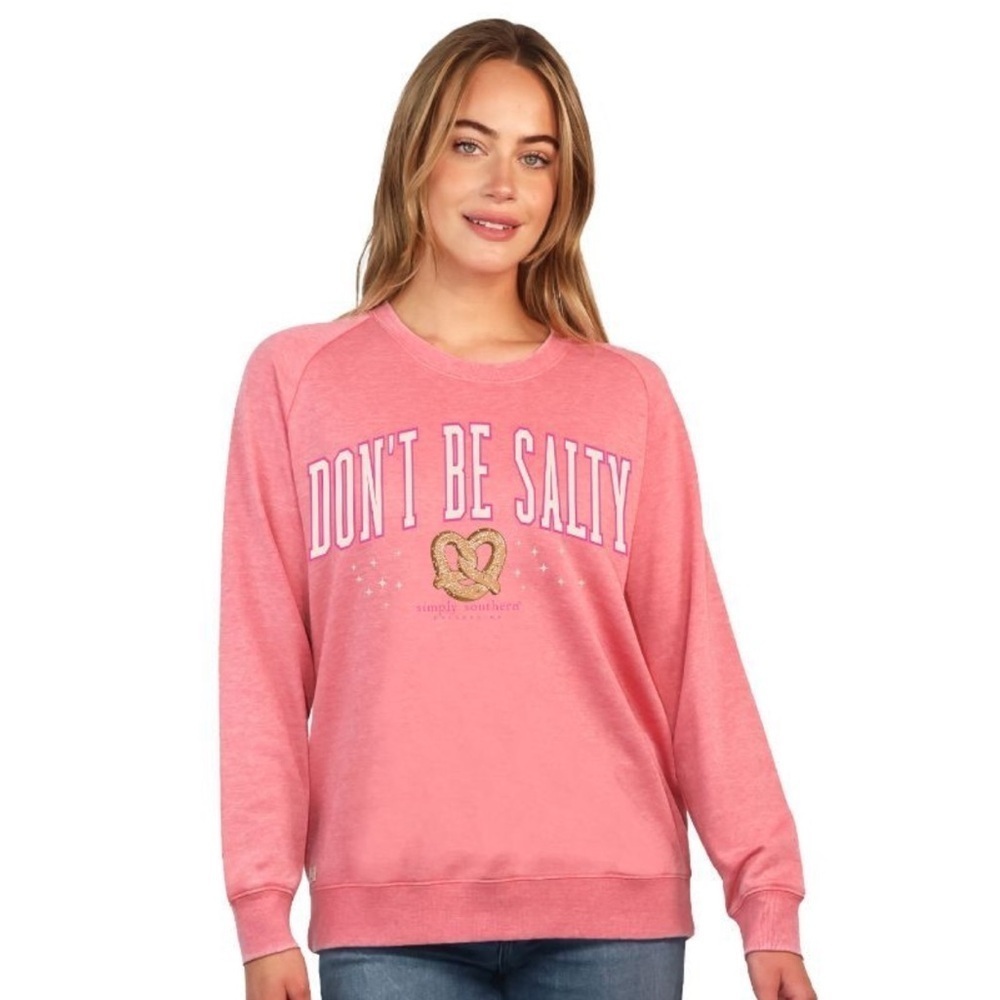 Simply Southern ‘Don’t Be Salty’ Pink Dye Pullover Sweatshirt Women’s Small - Picture 1 of 7